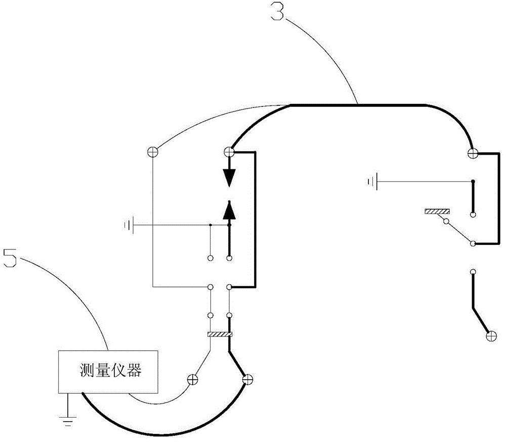 一种防雷倒闸装置及其测量对地电容和线路电感量的方法