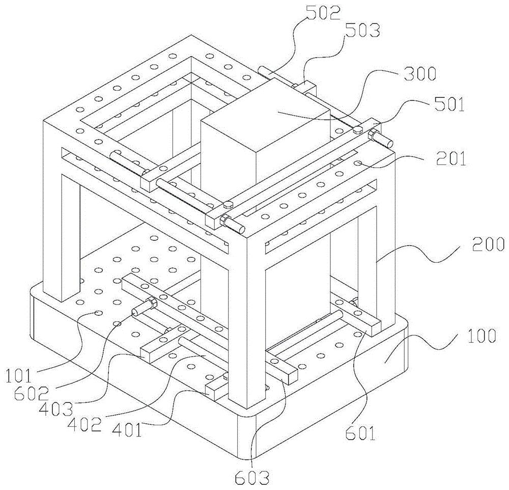 一种冲击试验用可调尺寸夹具